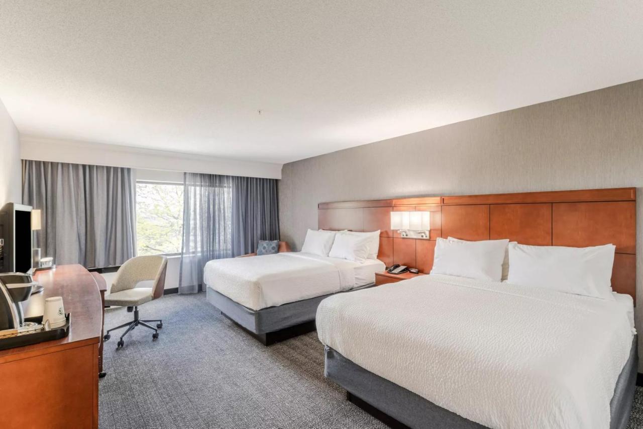 Courtyard Burlington 3* Williston