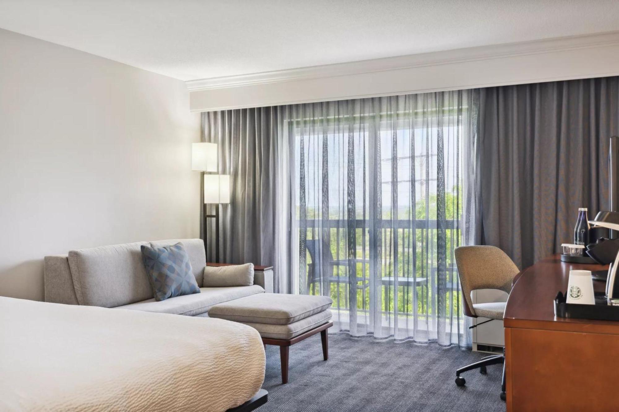 Courtyard Burlington 3* Williston