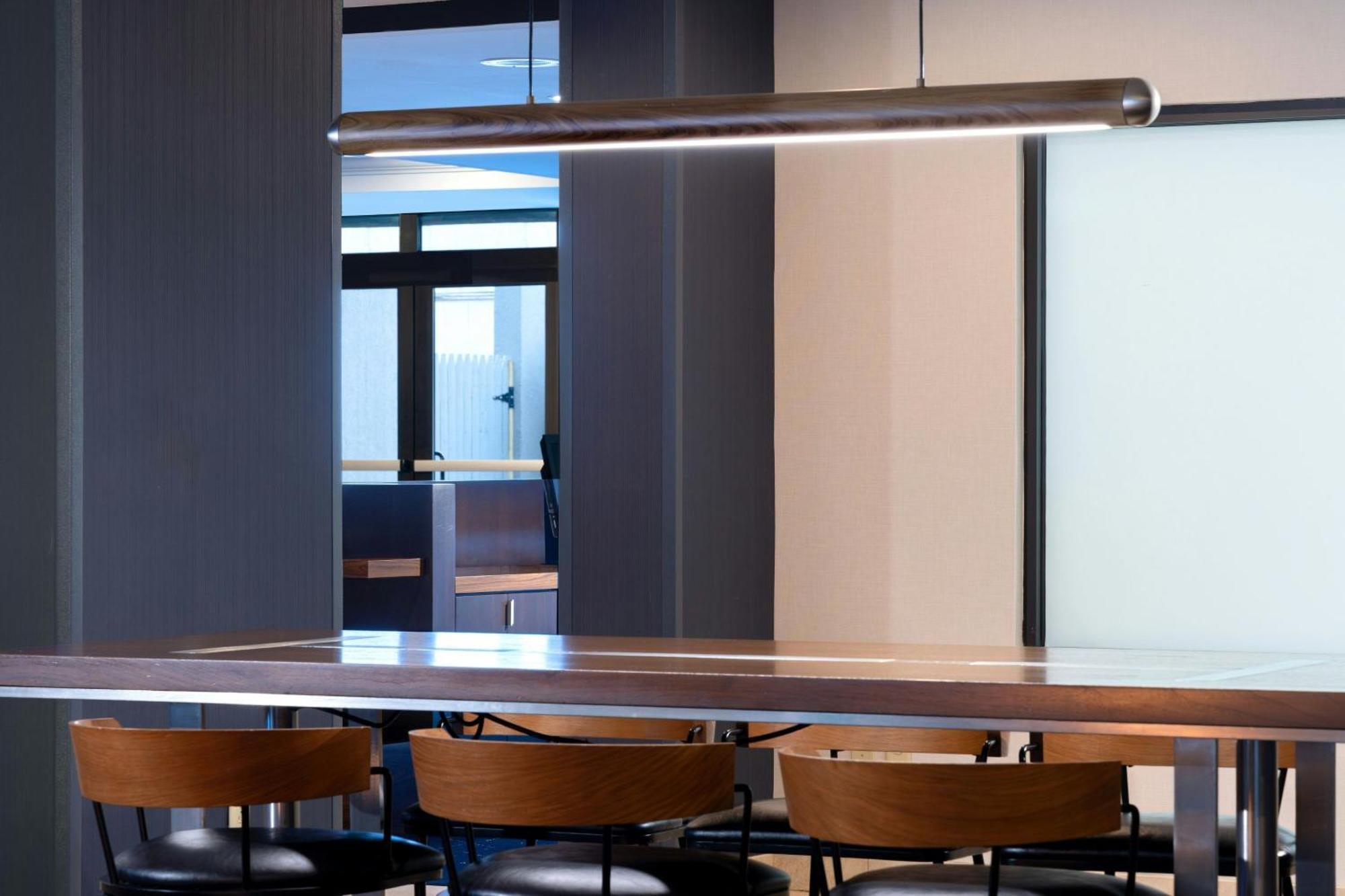 Courtyard Burlington